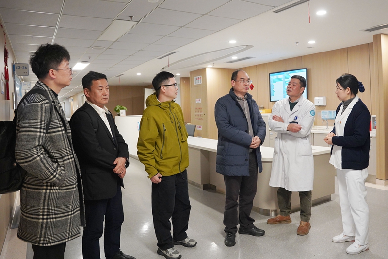 20250401 創(chuàng)面修復中心授牌儀式20.jpg