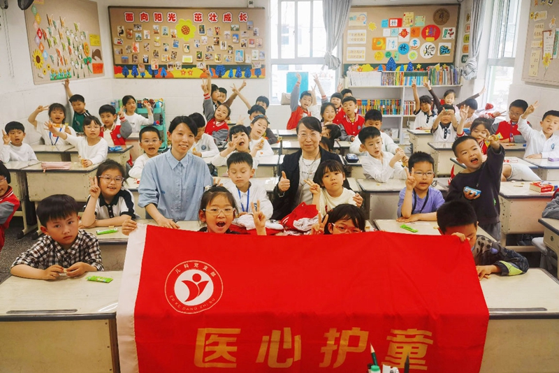 20250422 新生兒科進(jìn)校園3.jpg